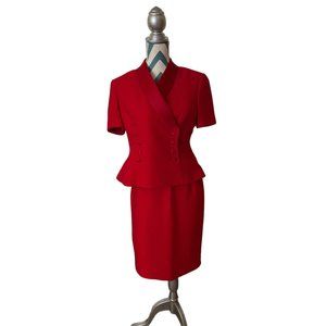 Kasper Woman’s Size 8P Jacket And Skirt Set business